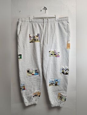 Disney Sweatpants XL Gray Fleece Joggers Cartoon Patch Warm
